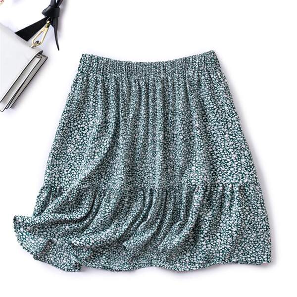

Plus Ditsy Floral Print Ruffle Hem Skirt, Green