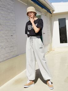 DAZY Camiseta de hombros caídos con estampado de mariposa - Negro - Ver 5