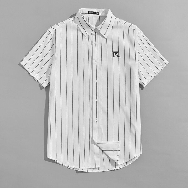 

Men Letter Graphic Striped Shorts, Black and white