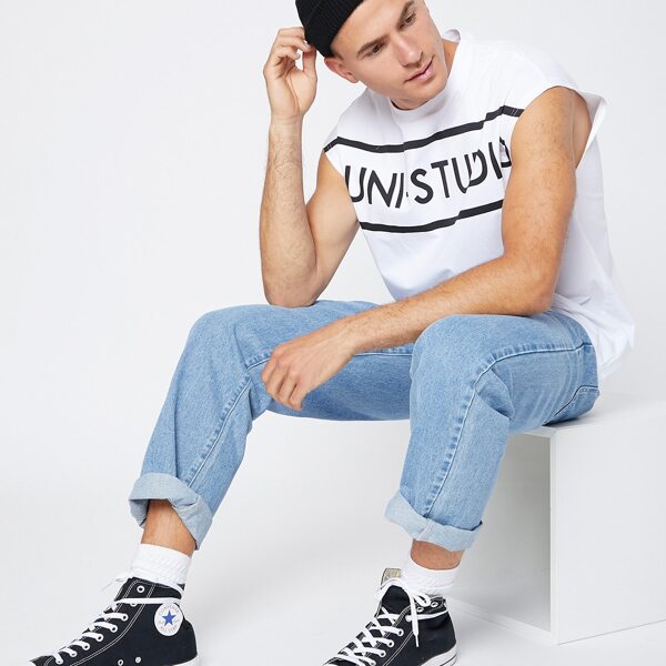

Men Rolled Hem Straight Leg Jeans, Light wash