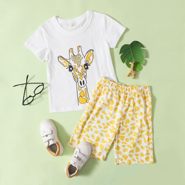 

Toddler Boys Giraffe Print Tee With Shorts, Multicolor