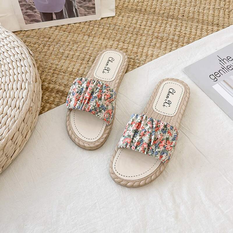 

Ditsy Floral Ruched Slide Sandals, Multicolor