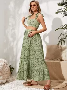 SHEIN Maternity Ditsy Floral Knot Shoulder Crop Cami Top & Skirt Set - Multicolor - View 3