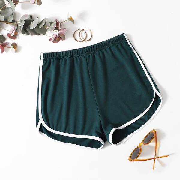 

Plus Contrast Binding Dolphin Shorts, Dark green