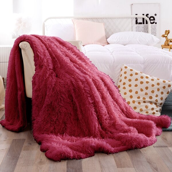 

Solid Color Plush Shaggy Blanket, Red violet