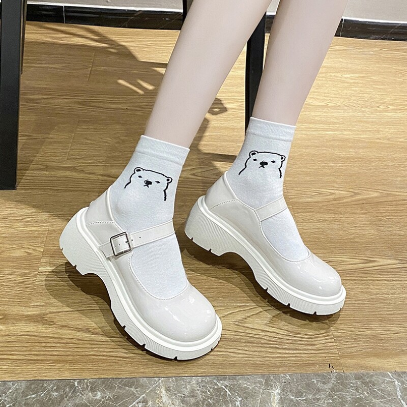 

Chunky Heeled Mary Jane Pumps, Beige