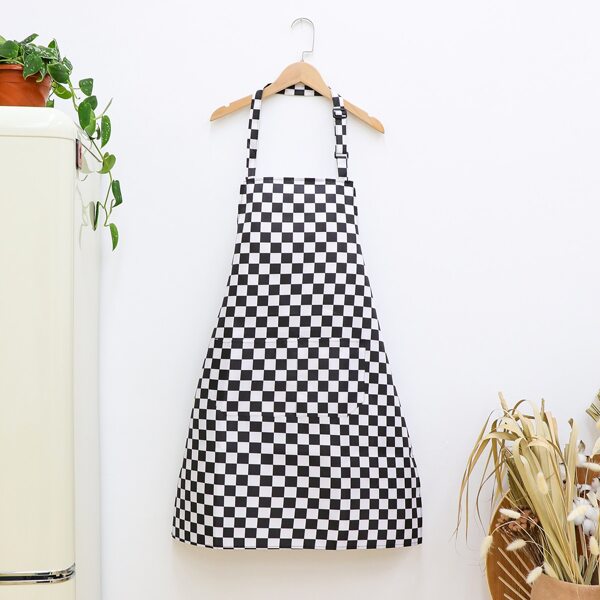 

Checkerboard Pattern Apron, Black and white