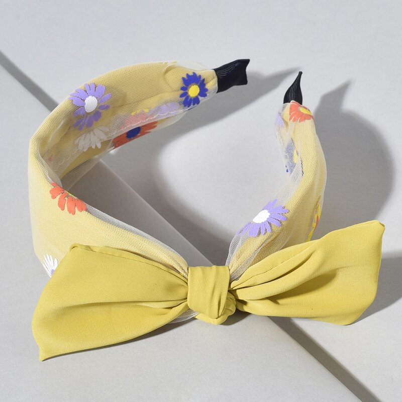 

Flower Graphic Headband, Multicolor