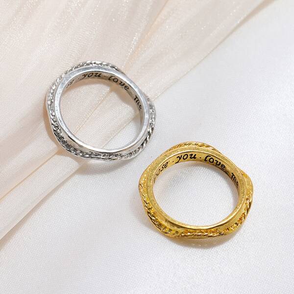 

2pcs Letter Detail Ring, Multicolor