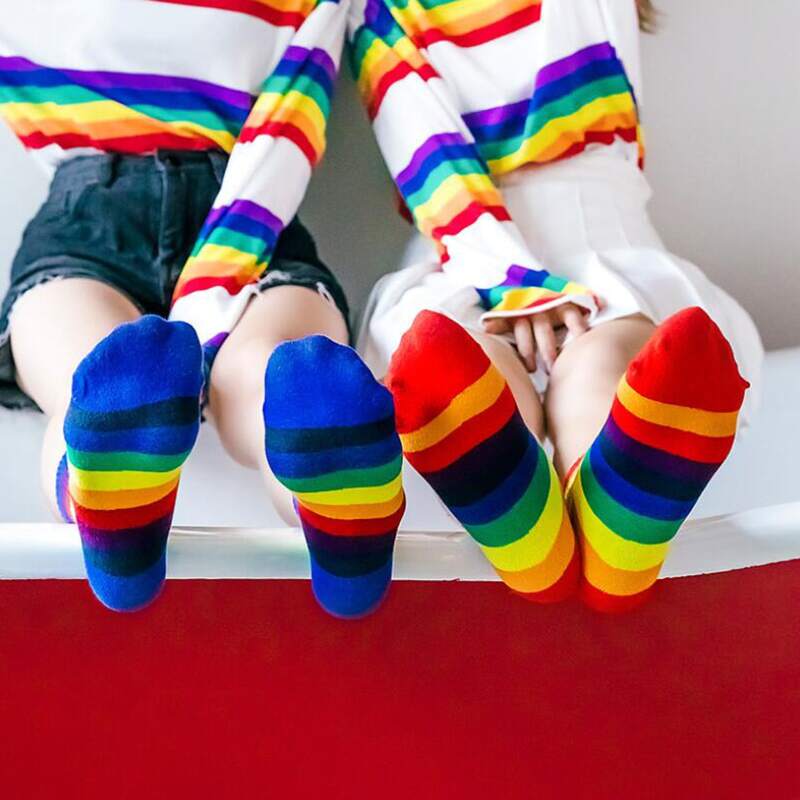

2pairs Colorful Striped Crew Socks, Multicolor