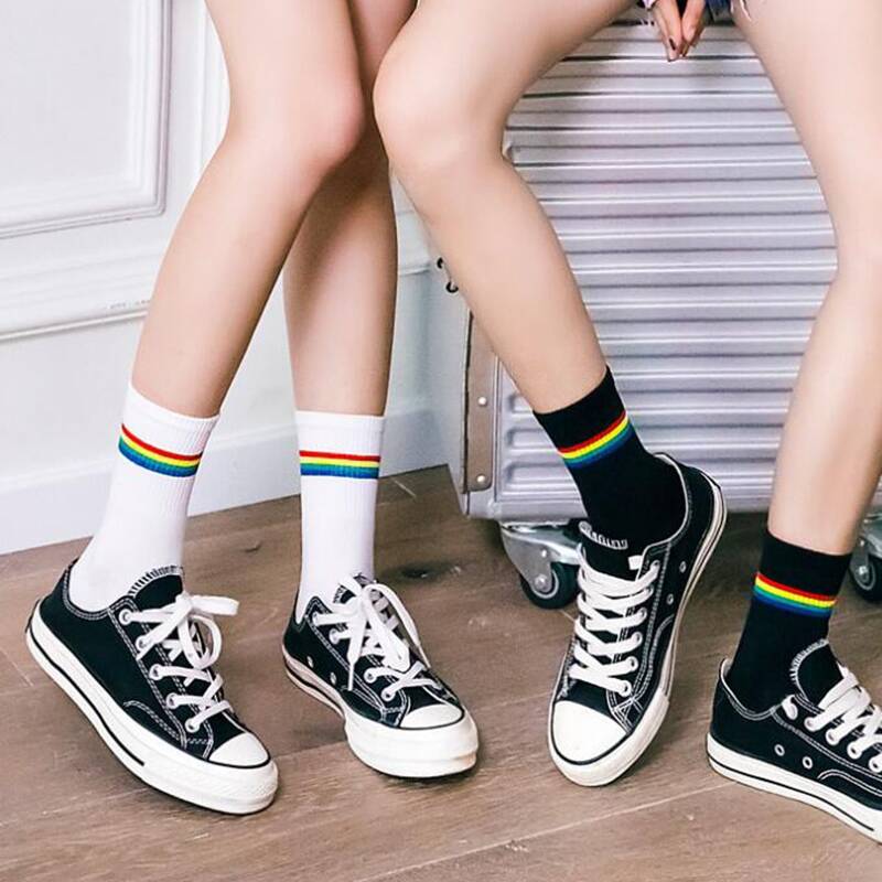 

2pairs Colorful Striped Crew Socks, Black and white