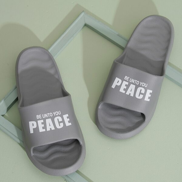 

Men Letter Graphic Slippers, Grey