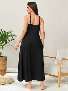 فستان ليلي كامي بطباعة قمر مقاس كبير