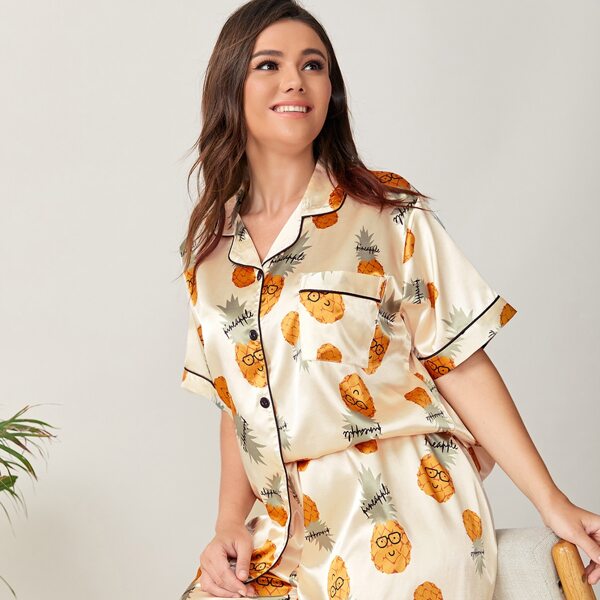 

Plus Satin Pineapple & Letter Graphic PJ Set, Yellow