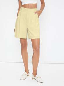 BizChic 素色折疊百褶短褲 - 黃色 - 查看 1