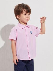 SHEIN 小男童字母圖案條紋襯衫和短褲套裝 - 彩色 - 查看 4