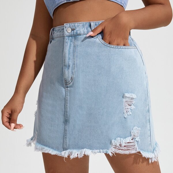 

Plus Zipper Fly Ripped Detail Raw Hem Denim Skirt, Light wash