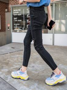 DAZY 破洞緊身實色牛仔褲 - 黑色 - 查看 4