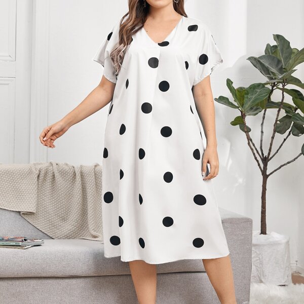 

Plus Polka Dot V-neck Batwing Sleeve Nightdress, White