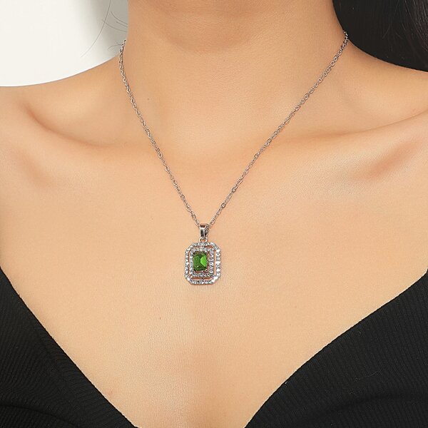 

Rhinestone Pendant Necklace, Silver