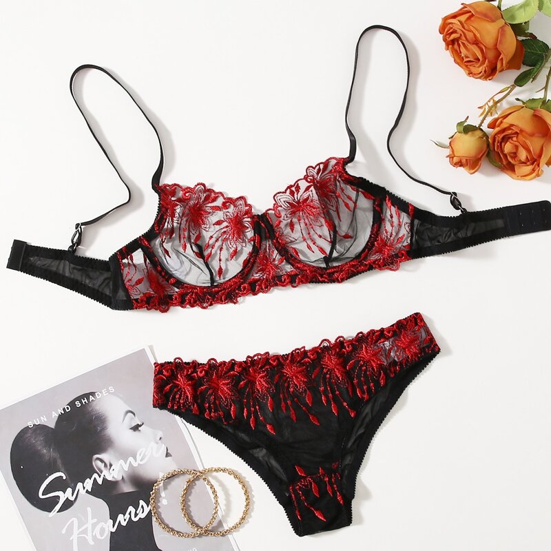 

Embroidery Mesh Underwire Lingerie Set, Black