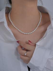 Faux Pearl Beaded Necklace