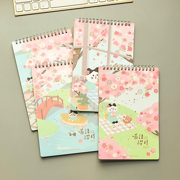 

1pc Cartoon Graphic Random Notebook, Multicolor