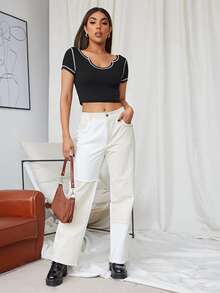 SHEIN تي شيرت مقلم بغرز بخط عنق بفتحة