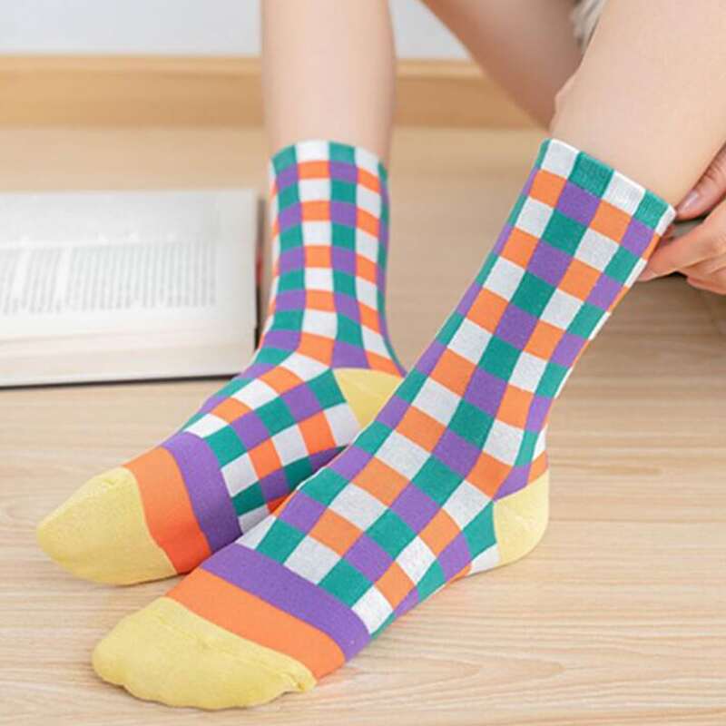 

1pair Plaid Crew Socks, Red