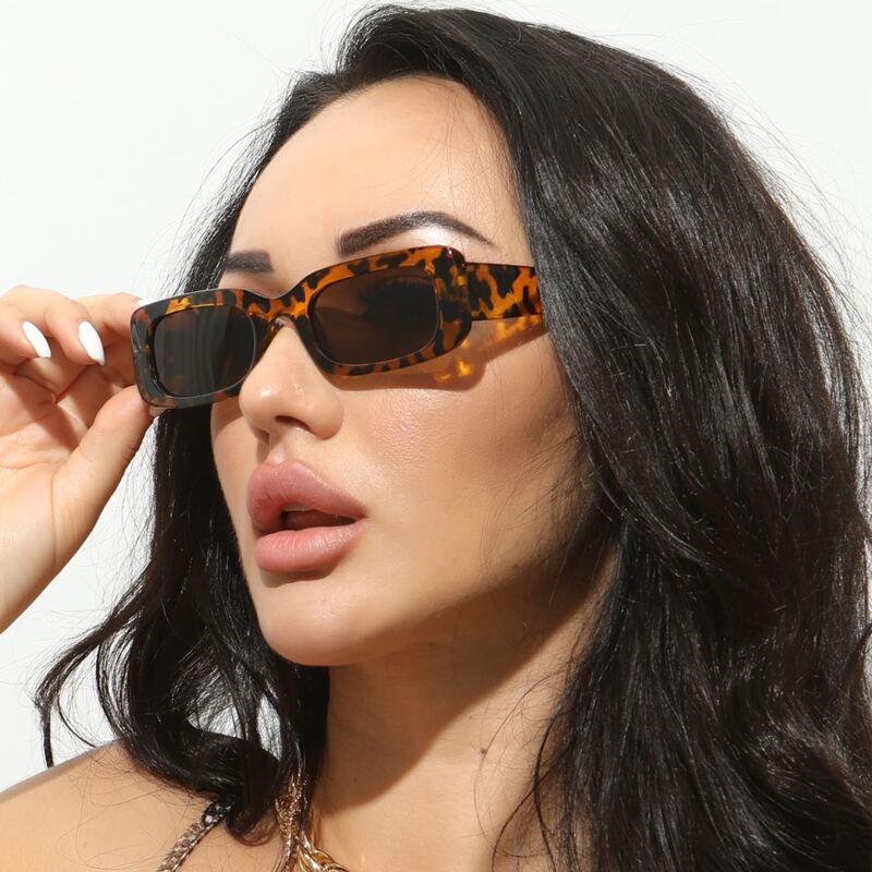 

Leopard Rectangle Frame Sunglasses