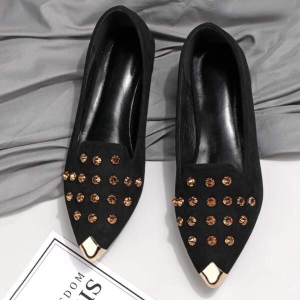 

Spiked Decor Point Toe Ballet Flats, Black