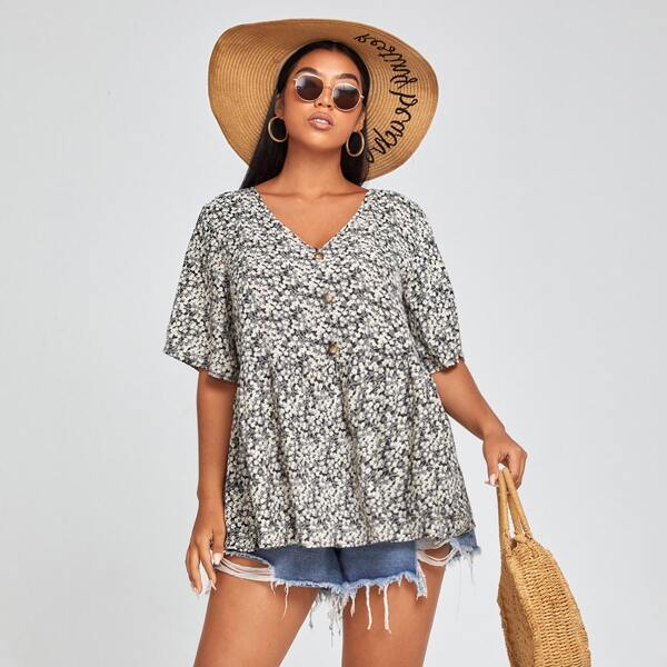 

Plus Ditsy Floral Ruffle Hem Blouse, Black