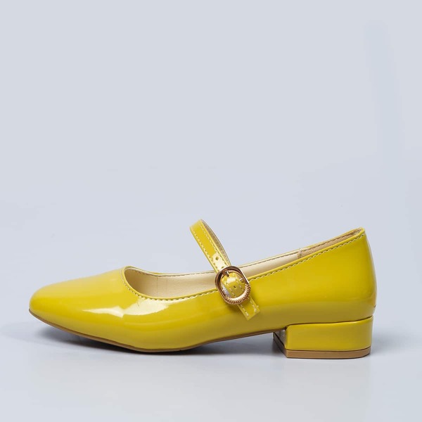 

Minimalist Buckle Decor Mary Janes, Yellow