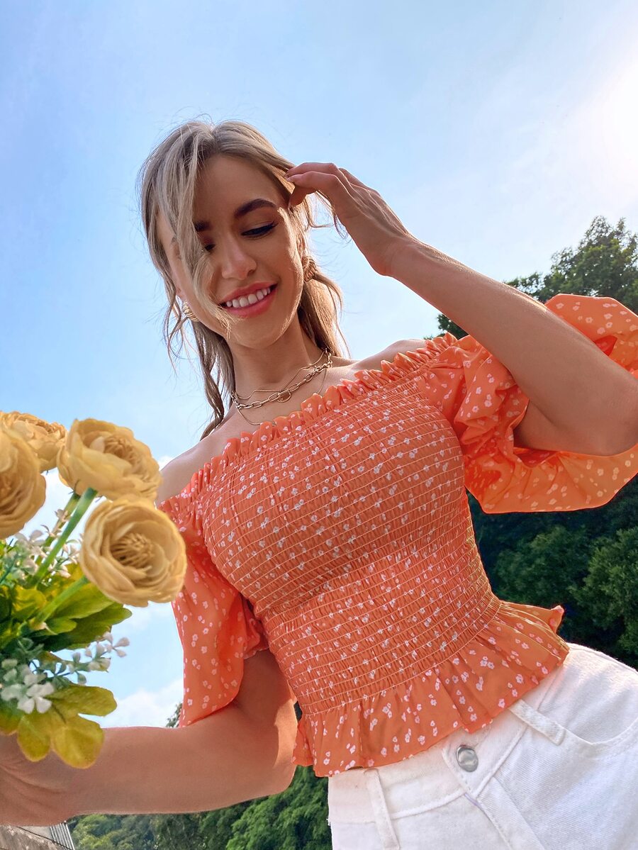 小碎花露肩打褶燈籠袖上衣 - 珊瑚橙 - 查看 1