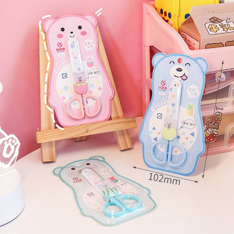 

1pc Random Cartoon Safety Scissors, Multicolor