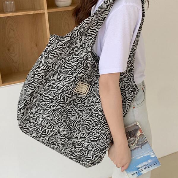

Allover Graphic Tote Bag, Black and white
