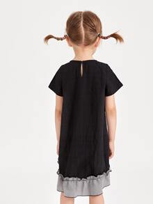 SHEIN Toddler Girls Gingham Asymmetrical Ruffle Hem Dress - Black - View 2