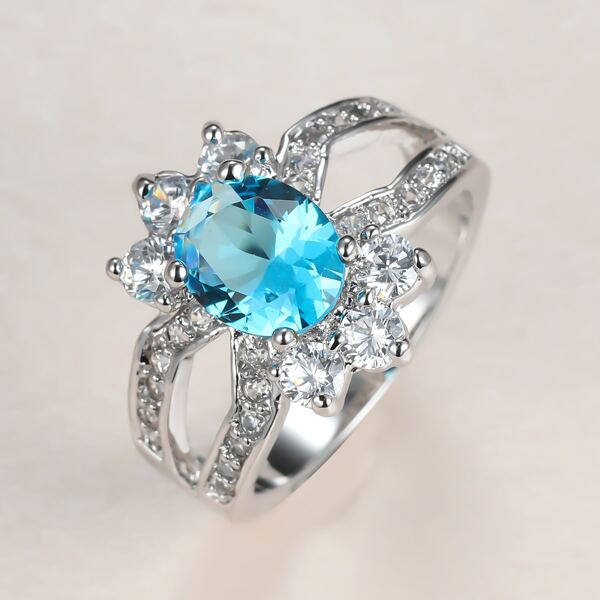 

Zircon Decor Ring, Silver