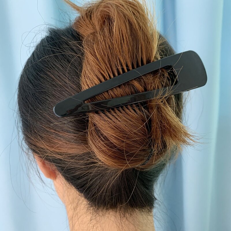 

Solid Hair Clip, Black
