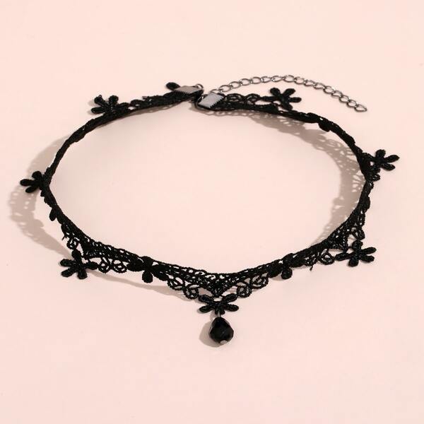 

Simple Lace Necklace, Black