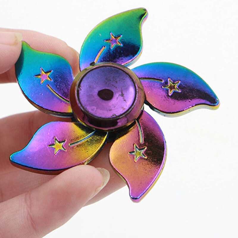 

1pc Random Spinning Top, Multicolor