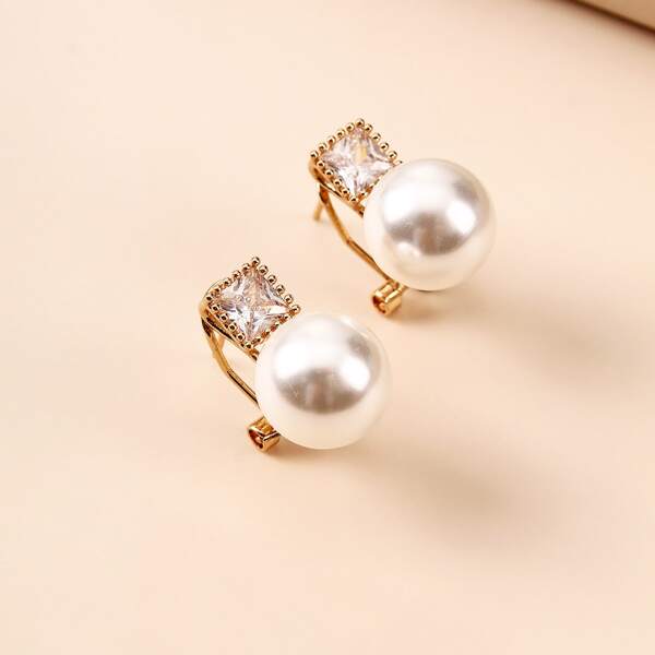 

Faux Pearl Decor Stud Earrings, Gold