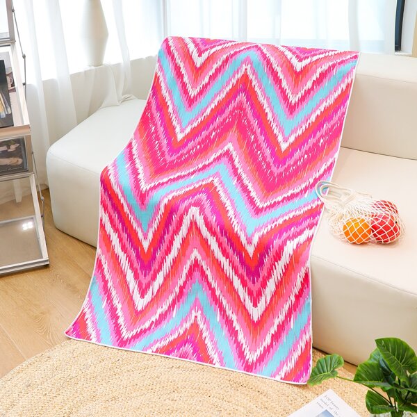 

1pc Chevron Pattern Bath Towel, Pink