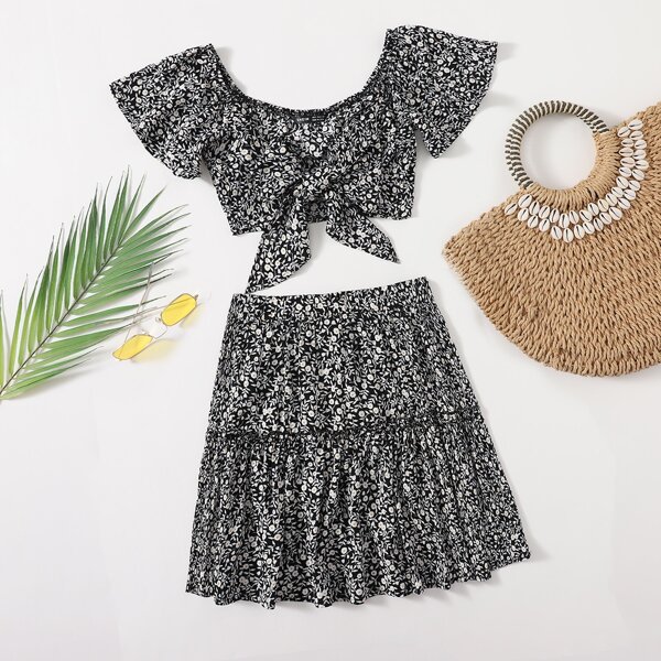 

Ditsy Floral Print Tie Front Top and Skirt Set, Black and white