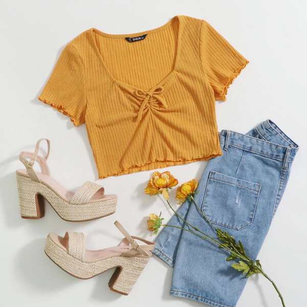 

Plus Drawstring Front Lettuce Edge Tee, Mustard yellow