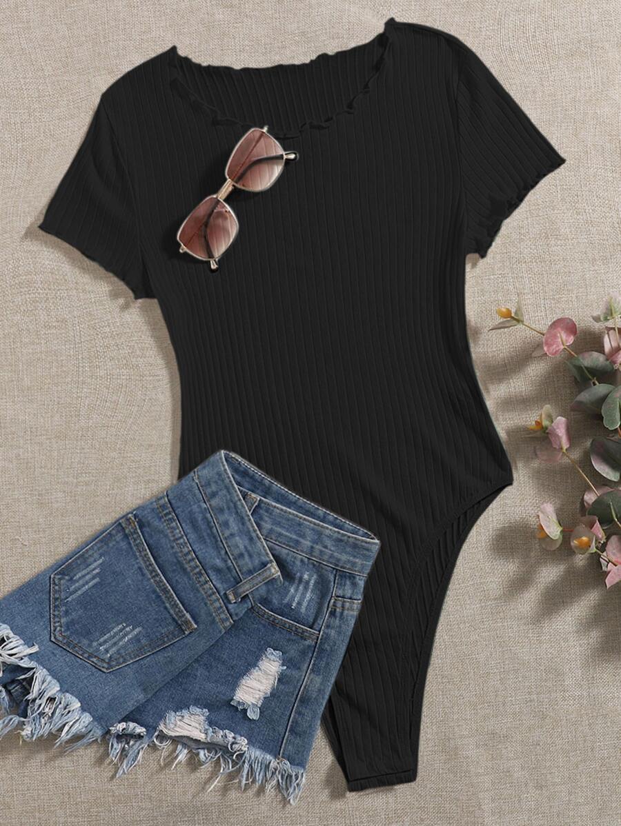 Muchica Body unicolor tejido de canalé ribete en forma de lechuga - Negro - Ver 1