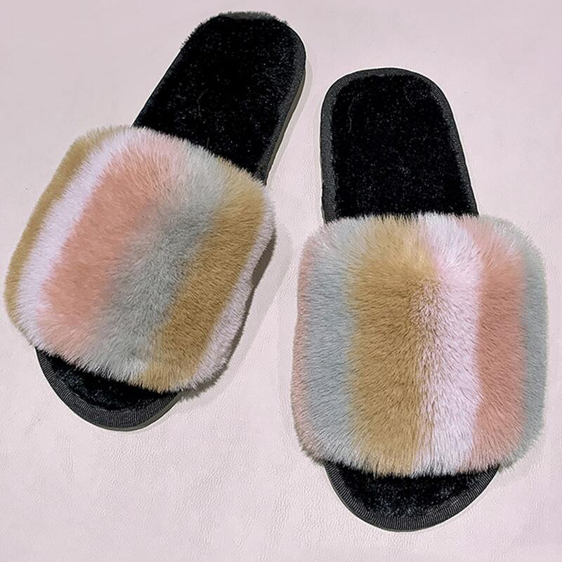 

Colorblock Fluffy Slippers, Multicolor