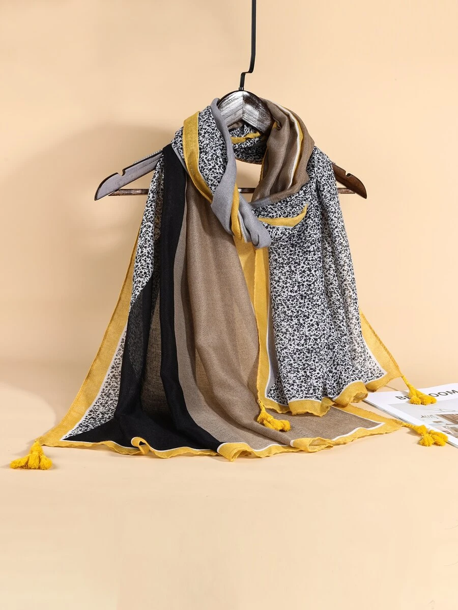 Pañuelo con diseño de fleco con estampado - Multicolor - Ver 1