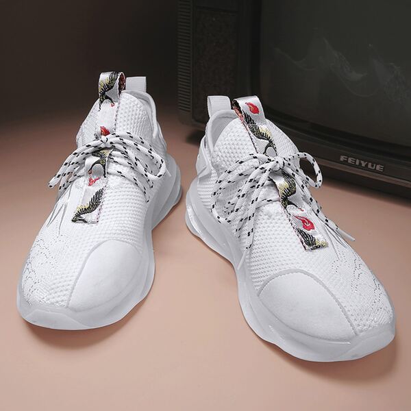 

Men Lace Up Front Sneakers, White