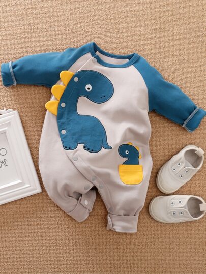 Yierying جمبسوت بتفاصيل ديناصور بالوان متجانسة للاولاد الرضع